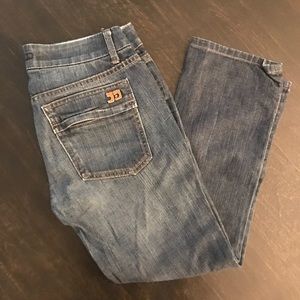 Joe’s Jeans Size 26. Cropped